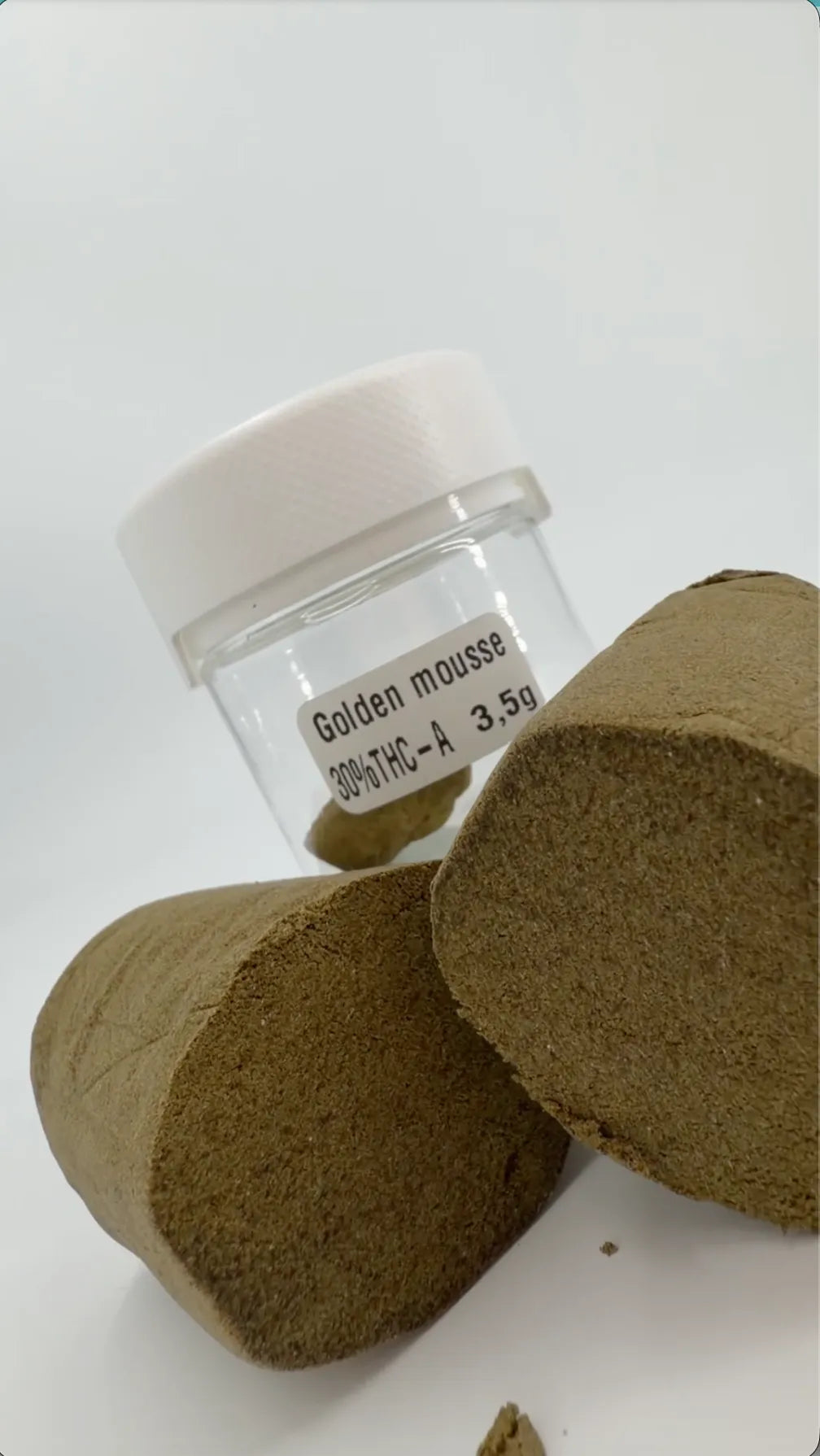 Golden Mousse THCA HASH Block mit Rollz Glas Verpackung 30% THC-A 3,5 g