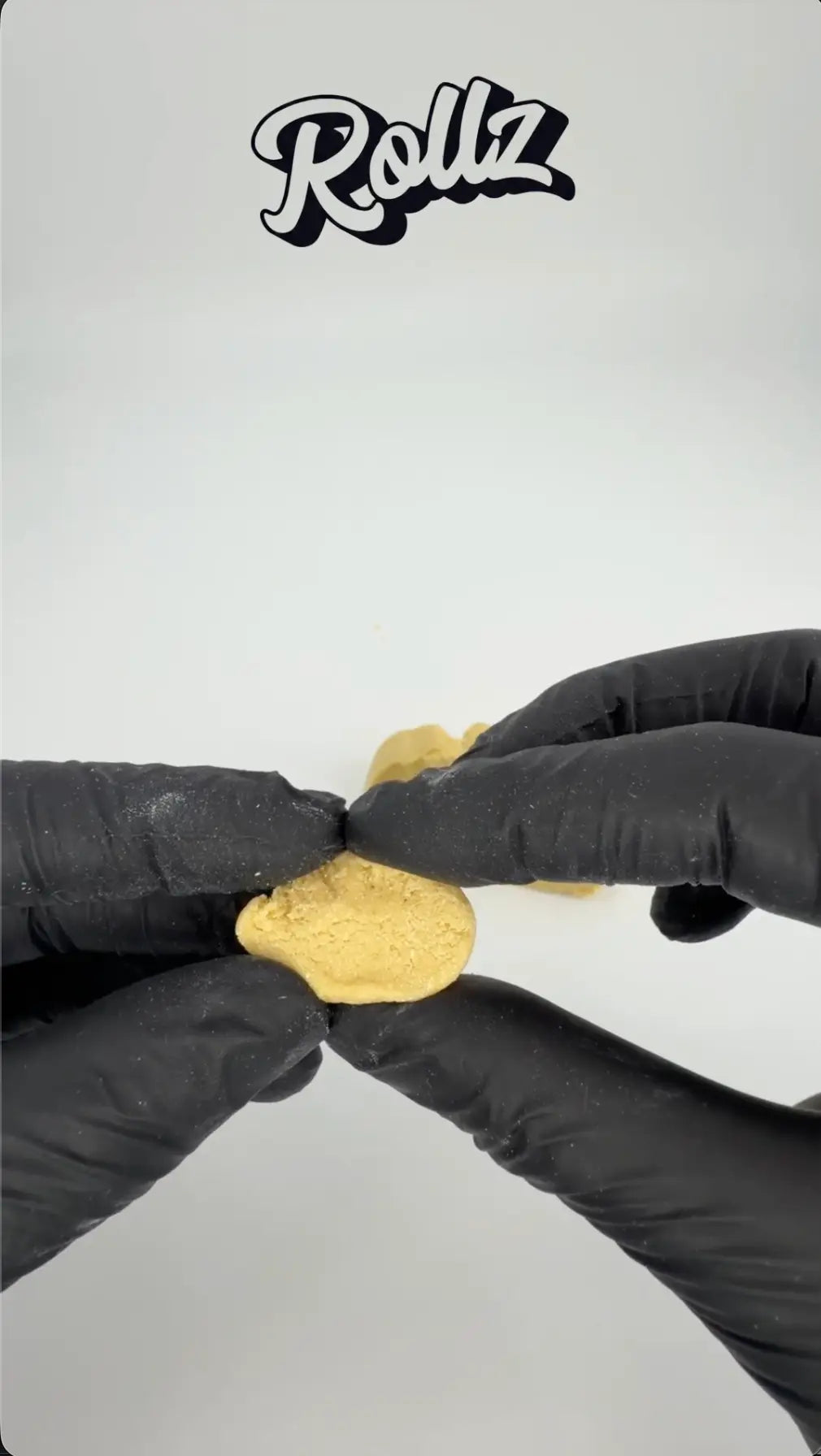 Yellow Piatella 90% THCA Premium Hash – gold-gelbe, geschmeidige Konsistenz, Ultra Top-Shelf Connoisseur Grade